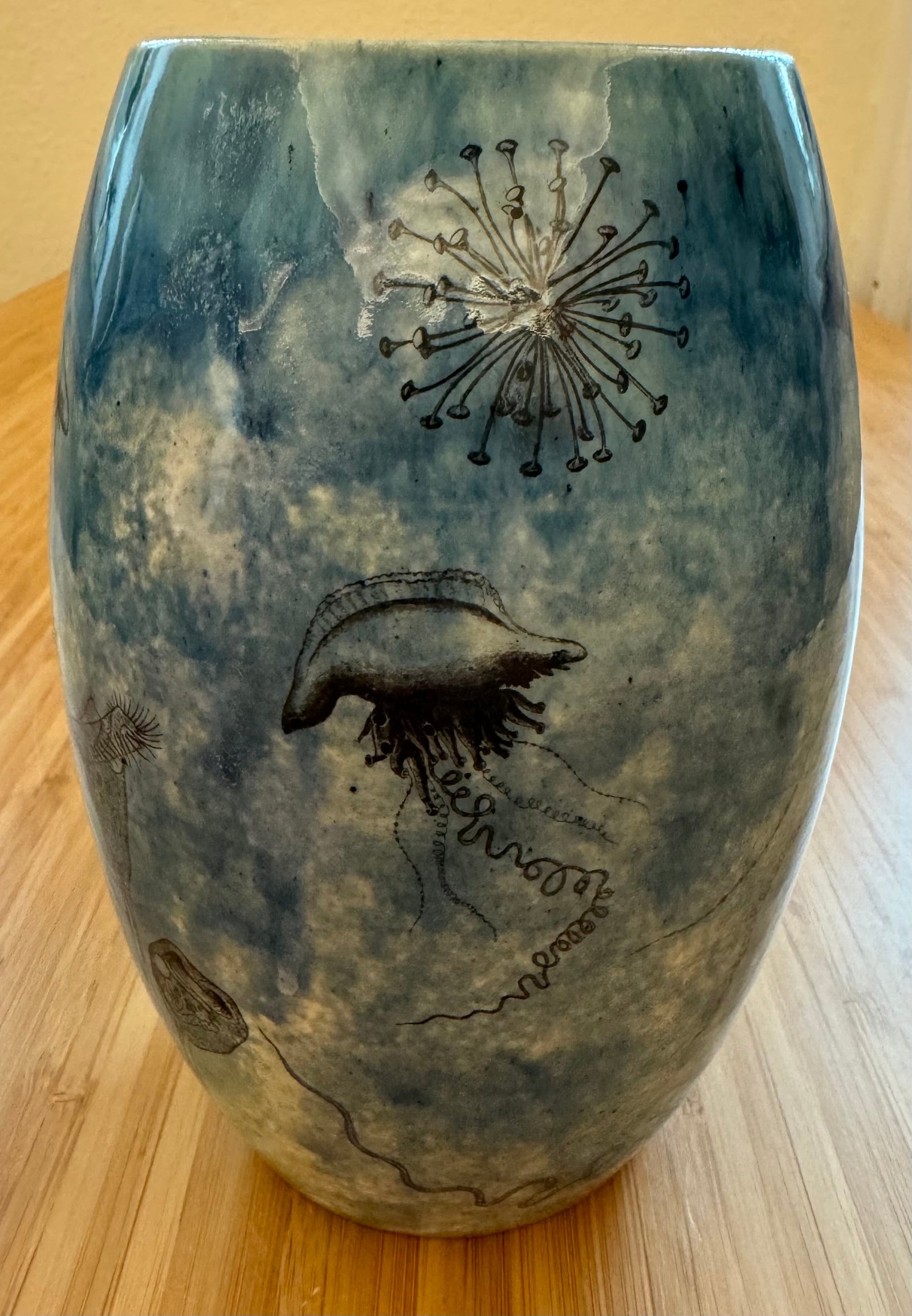 Seemonster und Oktopus