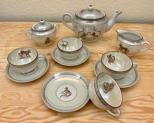 "Affentanz" Vintage Tee-Set  mit viel Goldrand